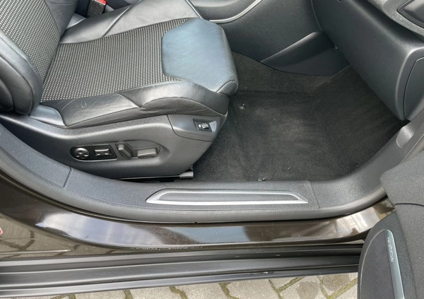Citroen C5 cena 39900 przebieg: 222000, rok produkcji 2013 z Koniecpol małe 497